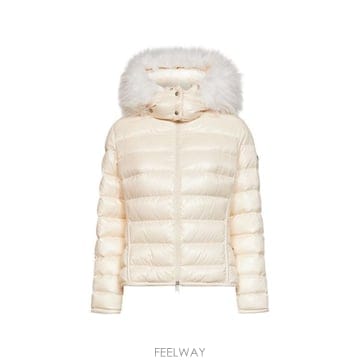 Moncler 26FW ��Ŭ���� �е� L20931A00196 597Z8070 WHITE26FW ��Ŭ���� �е� L20931A00196 597Z8070 WHITE
