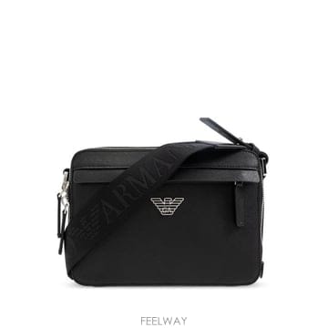 Armani 26FW �������� �Ƹ����� ũ�ν��� EM001186 AF13805UC001 BLACK26FW �������� �Ƹ����� ũ�ν��� EM001186 AF13805UC001 