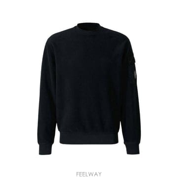 CP company 26FW ���� ���۴� ���� Ƽ���� 21CMSS192A 006614G999 BLACK26FW ���� ���۴� ���� Ƽ���� 21CMSS192A 006614G999 BLA