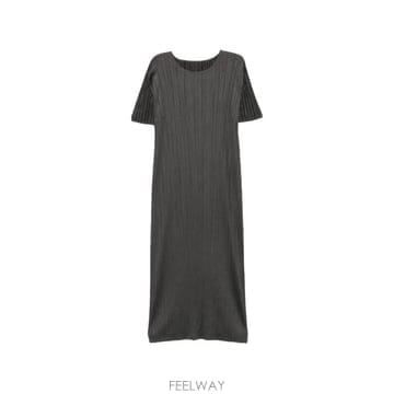 Issey Miyake 26FW �ø����ø��� �� ���ǽ� PP68JH126 17 GREY26FW �ø����ø��� �� ���ǽ� PP68JH126 17 GREY