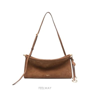 26FW 알라이아 르 클릭 이스트 웨스트 레더 미디움백 AA1S01430CA214 731 LUGGAGE