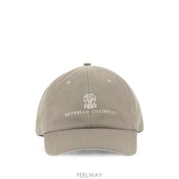 Brunello Cucinelli 26FW ���ڷ� ��ġ�ڸ� �ΰ� �ڼ� ���̽��� ĸ M252D9850 CDK24 ARMY GREEN26FW ���ڷ� ��ġ�ڸ� �ΰ� �ڼ� ���̽��� ĸ M252D9850