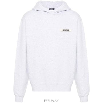 Jacquemus 26FW ��ũ���� �׷α׷� �ĵ� Ƽ���� HOM00247 AJ00126950 GREY26FW ��ũ���� �׷α׷� �ĵ� Ƽ���� HOM00247 AJ00126950