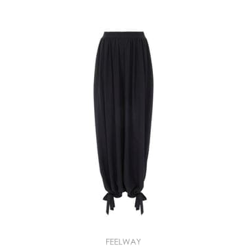 Chloe 26FW ���ο� ��Ʈ����Ʈ ���� CH26APA66005 001 BLACK26FW ���ο� ��Ʈ����Ʈ ���� CH26APA66005 001 BLACK
