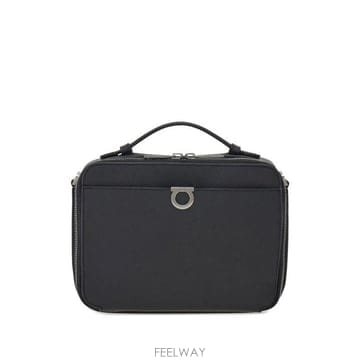 Ferragamo 26FW ����䷹ ��󰡸� ����� 241923 795616001 BLACK26FW ����䷹ ��󰡸� ����� 241923 795616001 BLACK