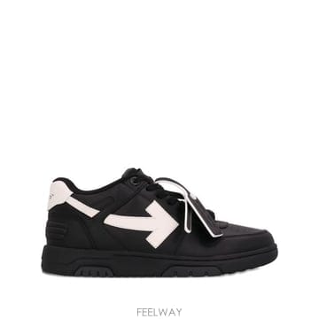 Off White 26FW ����ȭ��Ʈ ����Ŀ�� OMIA189C99LEA019 1001 BLACK26FW ����ȭ��Ʈ ����Ŀ�� OMIA189C99LEA019 1001 BLACK