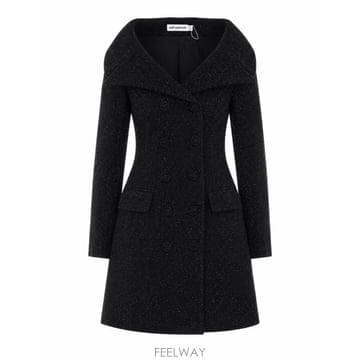 Self Portrait 26FW ���� ��Ʈ����Ʈ �̵� ���ǽ� 057S BLACK26FW ���� ��Ʈ����Ʈ �̵� ���ǽ� 057S BLACK