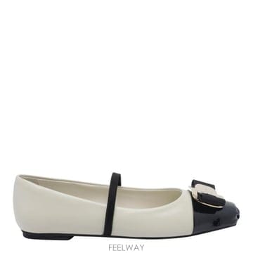 Ferragamo 26FW ����䷹ ��󰡸� �÷� ���� 777437 01J183MASCARPONE NERO White26FW ����䷹ ��󰡸� �÷� ���� 777437 01J183MASCARPO