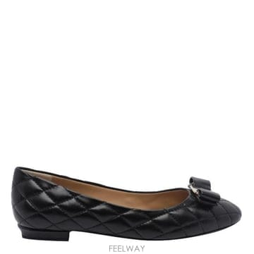 Ferragamo 26FW ����䷹ ��󰡸� �÷� ���� 798498 01M456NERO BISCOTTO Black26FW ����䷹ ��󰡸� �÷� ���� 798498 01M456NERO BIS