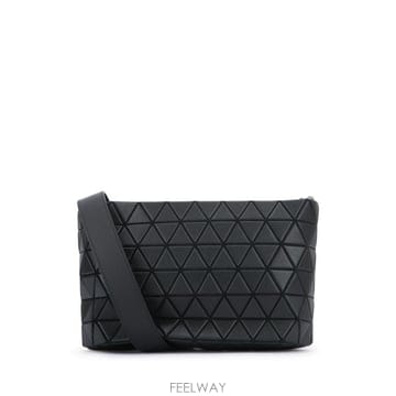 Issey Miyake 26FW �ٿ��ٿ� ��Ʈ�� BB58AG314 16 MATTEBLACK26FW �ٿ��ٿ� ��Ʈ�� BB58AG314 16 MATTEBLACK