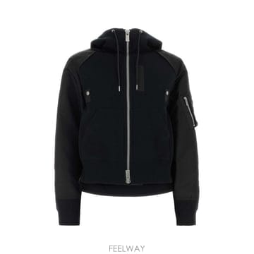 Sacai 26FW ��ī�� �ĵ� Ƽ���� 2608680 001 Multicoloured26FW ��ī�� �ĵ� Ƽ���� 2608680 001 Multicoloured