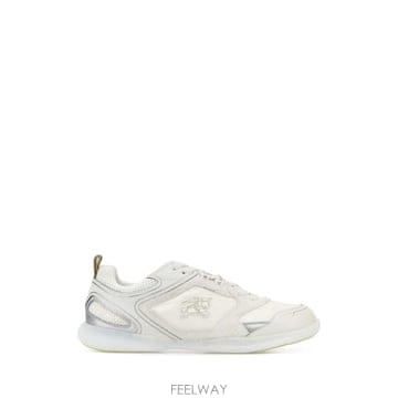 Burberry 26SS ������ ����Ŀ�� 8123193 B9587 White26SS ������ ����Ŀ�� 8123193 B9587 White