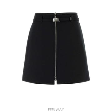 PRADA 26FW ����� ��ĿƮ P10B3HSOOO11H4 F0002 Black26FW ����� ��ĿƮ P10B3HSOOO11H4 F0002 Black