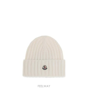 Moncler 26FW ��Ŭ���� �ΰ� �� ��� L20933B00036A9327 030 WHITE26FW ��Ŭ���� �ΰ� �� ��� L20933B00036A9327 030 WHITE