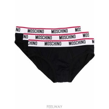 Moschino 26FW ��Ű�� ��Ƽ 4300 A1393 0555 BLACK26FW ��Ű�� ��Ƽ 4300 A1393 0555 BLACK