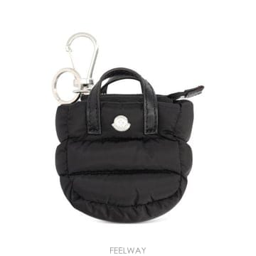 Moncler 26FW ��Ŭ���� Ű�� M6275 6F000 01 999 BLACK26FW ��Ŭ���� Ű�� M6275 6F000 01 999 BLACK