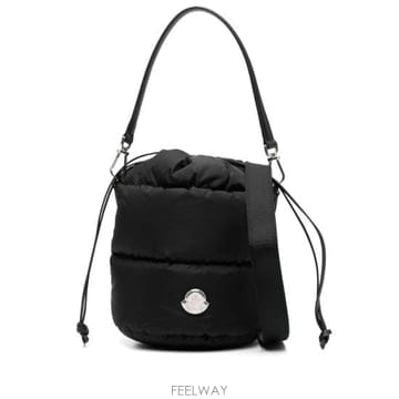 Moncler 26FW ��Ŭ���� ����� M6275 5I000 01 999 BLACK26FW ��Ŭ���� ����� M6275 5I000 01 999 BLACK