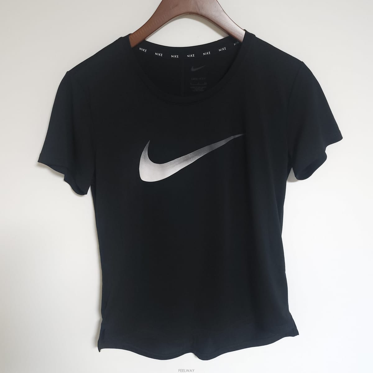 | Other Brand | 82 ����Ű ���� ���� �ΰ� ���� ���� Ƽ����82 ����Ű ���� ���� �ΰ� ���� ���� Ƽ����