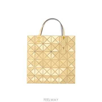 Issey Miyake 26FW �ٿ��ٿ� ��Ʈ�� BB68AG623 54 Yellow26FW �ٿ��ٿ� ��Ʈ�� BB68AG623 54 Yellow