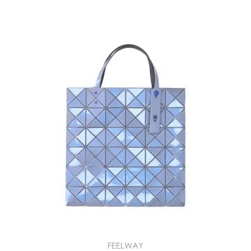 Issey Miyake 26FW �ٿ��ٿ� ��Ʈ�� BB68AG623 10 Light blue26FW �ٿ��ٿ� ��Ʈ�� BB68AG623 10 Light blue