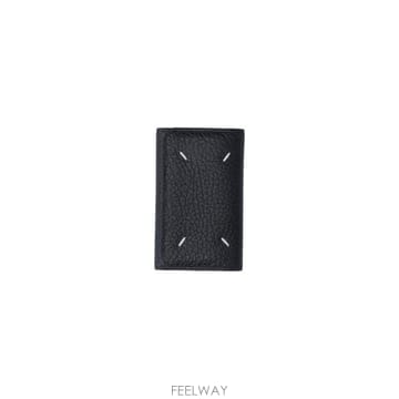 Maison Margiela 26FW ���������� �� ��Ƽġ Ű Ȧ�� SA3UA0001 P4455 T8013 Black26FW ���������� �� ��Ƽġ Ű Ȧ�� SA3UA0001 P4455 T801