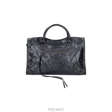 Balenciaga 26FW �߷��þư� �� ��Ƽ �� 865760 2ACFH 1000 Black26FW �߷��þư� �� ��Ƽ �� 865760 2ACFH 1000 Black