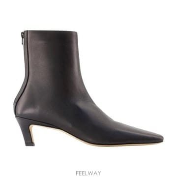 Toteme 26FW ���� ���� 264 WAS0363 LE0231 001 black26FW ���� ���� 264 WAS0363 LE0231 001 black