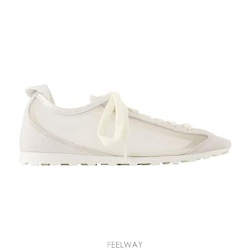 Jacquemus 26FW ��ũ���� �״Ͻ� FOW00175AC43O01 110 white26FW ��ũ���� �״Ͻ� FOW00175AC43O01 110 white