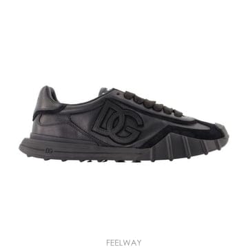 Dolce&Gabbana 26FW ��ü�ذ��ٳ� ����Ŀ�� CS2384 A0569 8B956 black26FW ��ü�ذ��ٳ� ����Ŀ�� CS2384 A0569 8B956 black