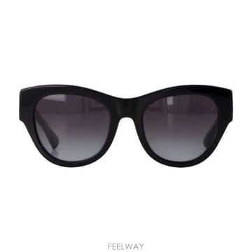 26FW 버버리 선글라스 0BE4491 30018G52 black