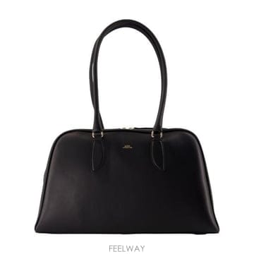 A.P.C. 26FW ����� ũ�ν��� PXCBS F67066 LZZ black26FW ����� ũ�ν��� PXCBS F67066 LZZ black