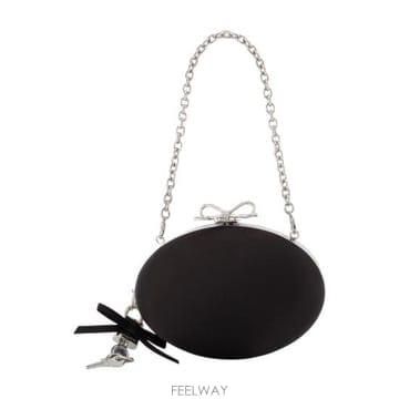 Self Portrait 26FW ���� ��Ʈ����Ʈ Ŭ��ġ �Ŀ�ġ PF26 322B B black26FW ���� ��Ʈ����Ʈ Ŭ��ġ �Ŀ�ġ PF26 322B B black