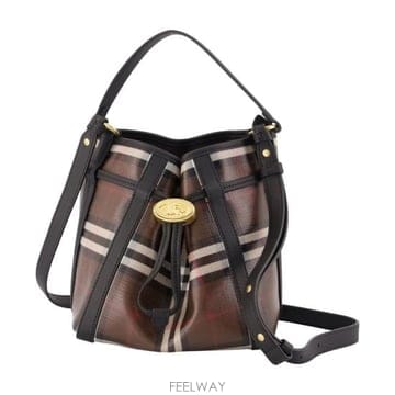 Burberry 26FW ������ ũ�ν��� 8131476 A2145 brown26FW ������ ũ�ν��� 8131476 A2145 brown