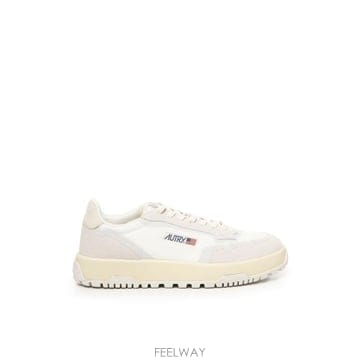 AUTRY 26FW ��Ʈ�� WILDPACE �ο� ����Ŀ�� ����ž ���Ϸ� ���� LDLM AK01 NABUK WHITE M26FW ��Ʈ�� WILDPACE �ο� ����Ŀ�� ����ž ���Ϸ� ���� 