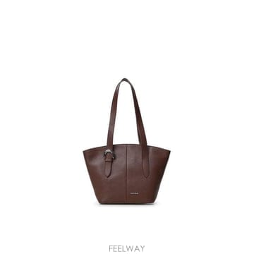 COCCINELLE 26FW ��ġ�ڸ� ����� E1VGF110201 R49 BERRY26FW ��ġ�ڸ� ����� E1VGF110201 R49 BERRY
