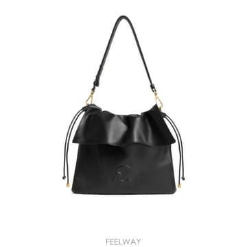 COCCINELLE 26FW ��ġ�ڸ� ����� E1V9F130201 001 BLACK26FW ��ġ�ڸ� ����� E1V9F130201 001 BLACK