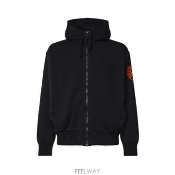 Stone Island 26FW ���� ���Ϸ��� ������ ��ư �ø��� ���� ���� �ĵ� Ƽ���� L2S156100009 S0467V002926FW ���� ���Ϸ��� ������ ��ư �ø��� ���� ���� �ĵ� 