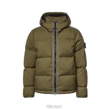 Stone Island 26FW ���� ���Ϸ��� ��Ʈ ����ž �ڵ�� ���꽺�� �к긯�� ����ó�� �ĵ� Ƽ�� ��������Ʈ �ٿ� ���� L226FW ���� ���Ϸ��� ��Ʈ ����ž �ڵ�� ���꽺�� �к�