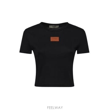 FENDI 26FW ��� ���� Ƽ���� FS8110 AW87F0GME BLACK26FW ��� ���� Ƽ���� FS8110 AW87F0GME BLACK