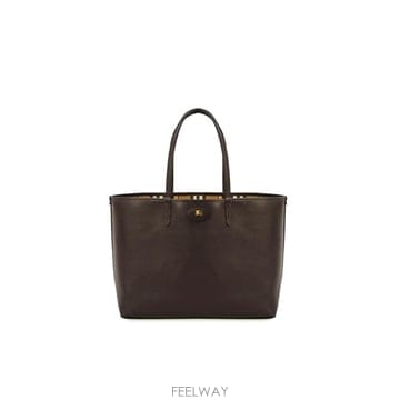 Burberry 26SS ������ �̵�� �����ú� ��������� ��Ʈ�� 8119598 C1762 Peat Brown Sand Be26SS ������ �̵�� �����ú� ��������� ��Ʈ�� 8119598 