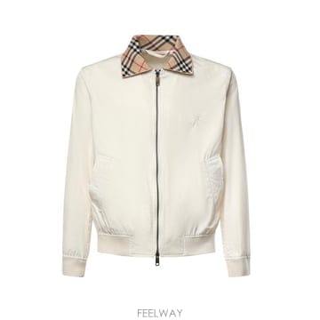 Burberry 26FW ������ ��Ʈ ���� 8125824 C6056 TUNDRA WHITE26FW ������ ��Ʈ ���� 8125824 C6056 TUNDRA WHITE