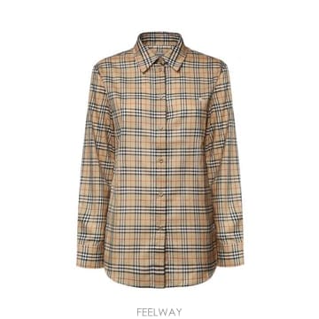 Burberry 26FW ������ ���� 8127758 B9368 Sand beige26FW ������ ���� 8127758 B9368 Sand beige