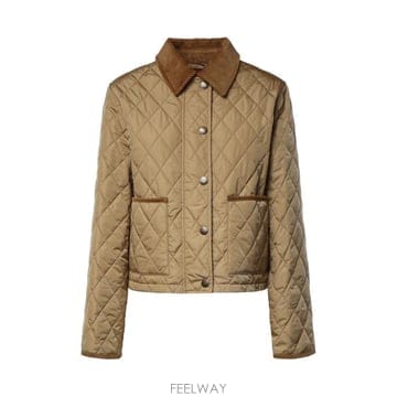 Burberry 26FW ������ ũ�� ��Ƽ�� ���Ϸ� ���� 8107466 C1544 FLAX SAND IP CHECK26FW ������ ũ�� ��Ƽ�� ���Ϸ� ���� 8107466 C1544 FLAX