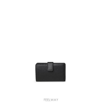 COCCINELLE 26FW ��ġ�ڸ� ���� E2MW511E701 001 BLACK26FW ��ġ�ڸ� ���� E2MW511E701 001 BLACK