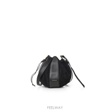 COCCINELLE 26FW ��ġ�ڸ� ����� E1VG0230201 001 BLACK26FW ��ġ�ڸ� ����� E1VG0230201 001 BLACK