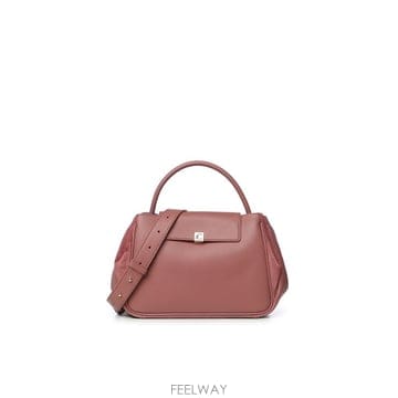COCCINELLE 26FW ��ġ�ڸ� ���� E1V60180201 P55 Winter rose26FW ��ġ�ڸ� ���� E1V60180201 P55 Winter rose