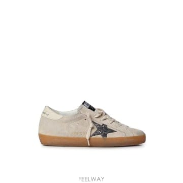Golden Goose 26FW ��籸�� SUPER STAR ���� ��Ÿ Ŭ���� ����Ŀ�� GWF00101 F00720215751 SE26FW ��籸�� SUPER STAR ���� ��Ÿ Ŭ���� ����Ŀ�� GWF