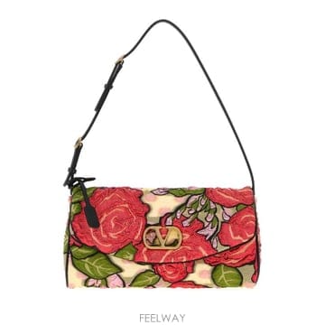 Valentino 26FW �߷�Ƽ�� ����ٴ� ũ�ν��� 9W0B0T31TLR 4B8 Floral26FW �߷�Ƽ�� ����ٴ� ũ�ν��� 9W0B0T31TLR 4B8 Floral
