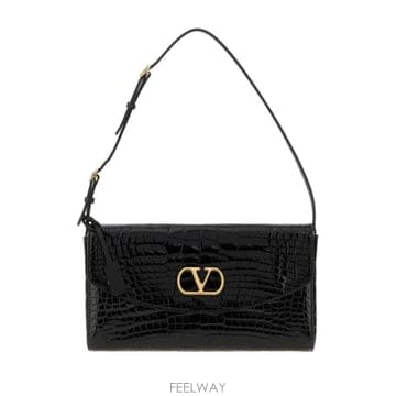 Valentino 26FW �߷�Ƽ�� ����ٴ� ũ�ν��� 9W0B0T41ASA 0NO Black26FW �߷�Ƽ�� ����ٴ� ũ�ν��� 9W0B0T41ASA 0NO Black