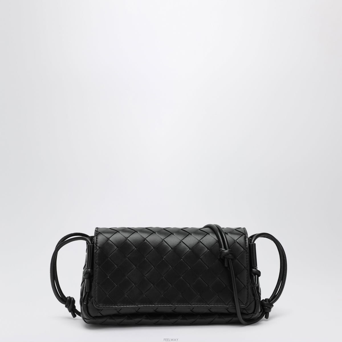 Bottega Veneta [A2] ���װ�����Ÿ 843893VCPP0 ����� ũ�ν��� �ڵ�� ���� 843893VCPP08425[A2] ���װ�����Ÿ 843893VCPP0 ����� ũ�ν��� �ڵ�� 